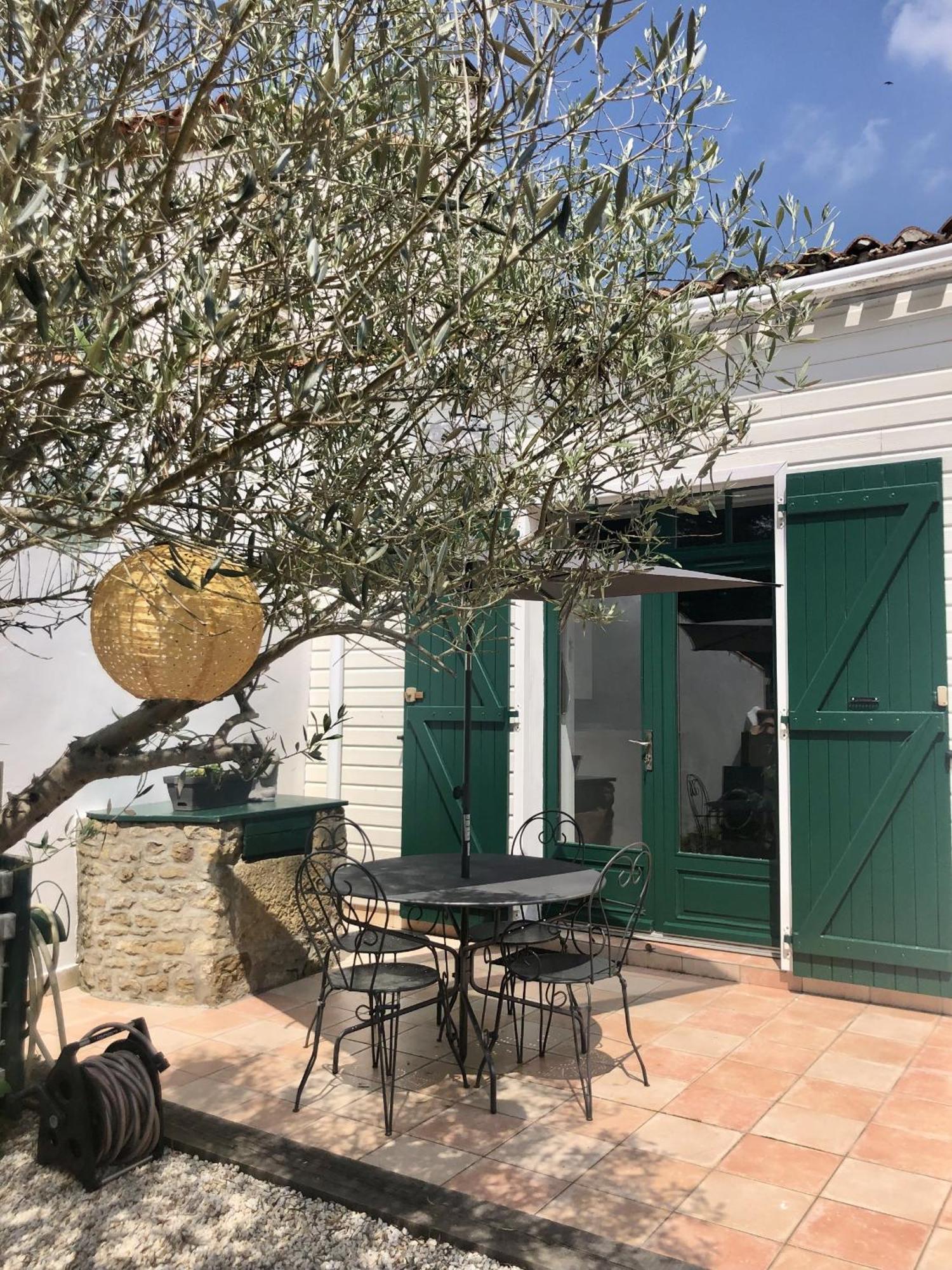 Maison De Village Au Coeur De Talmont St Hilaire Экстерьер фото